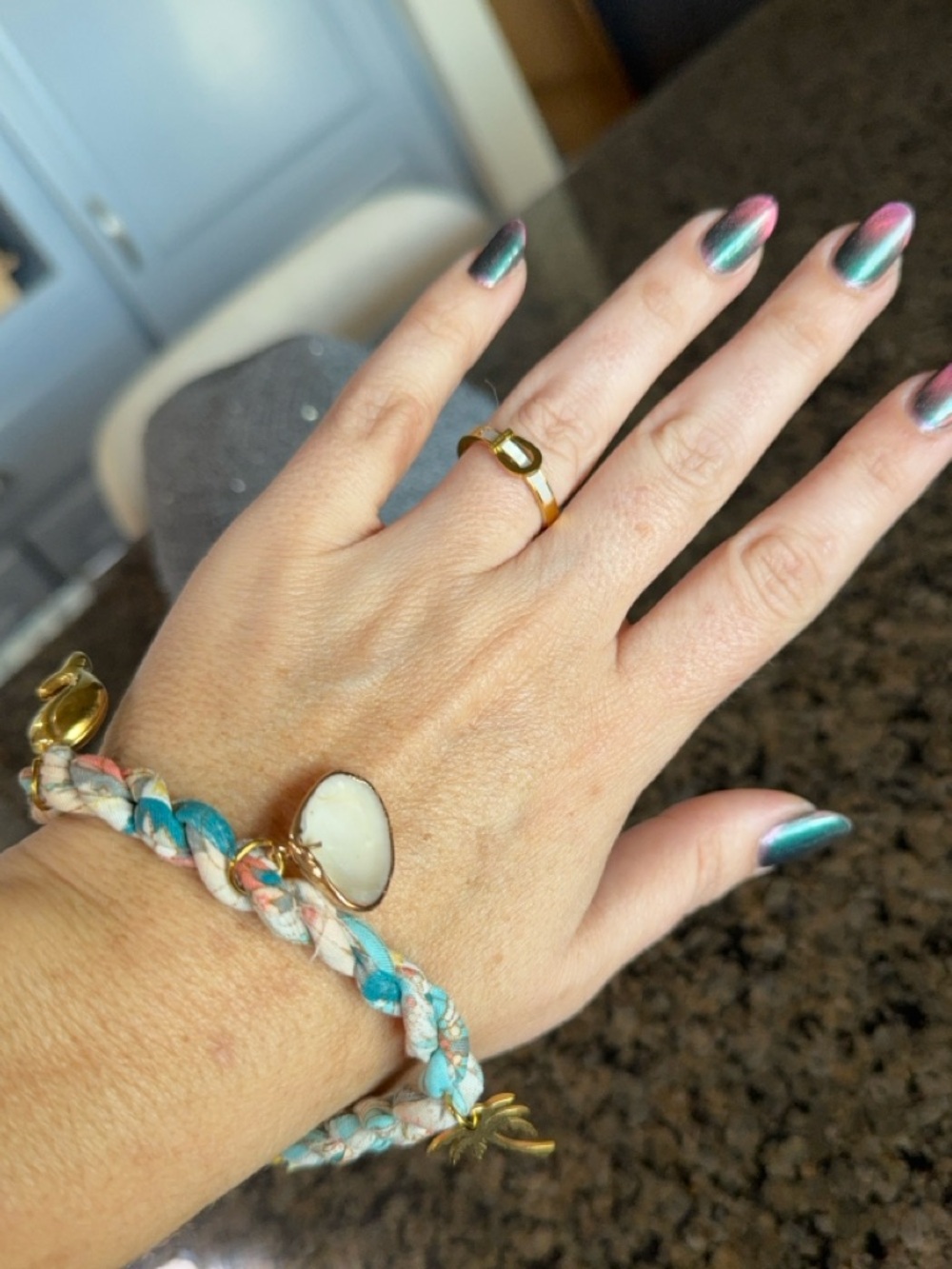 Accessory Bundle - Styled Collection - Picture 7 of 15
